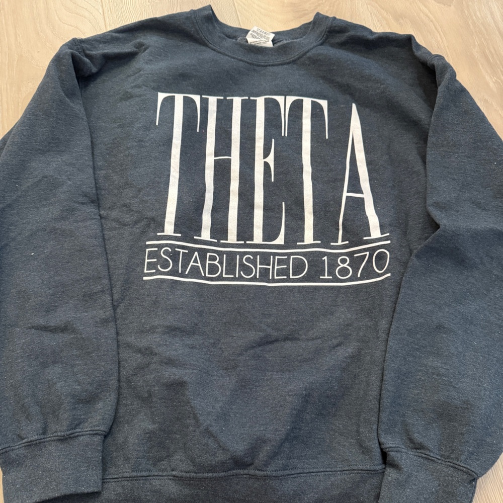 THETA Crewneck Sweatshirt Big Logo Pullover Unisex Medium
